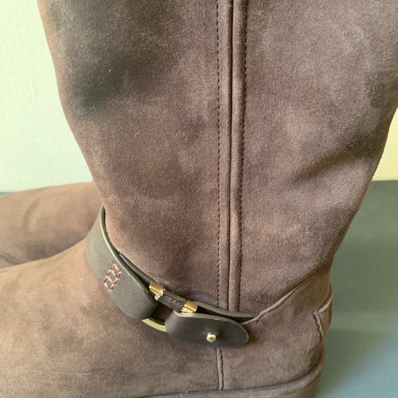 UGG Classic Berge Tall boots size 6 - Picture 4 of 10